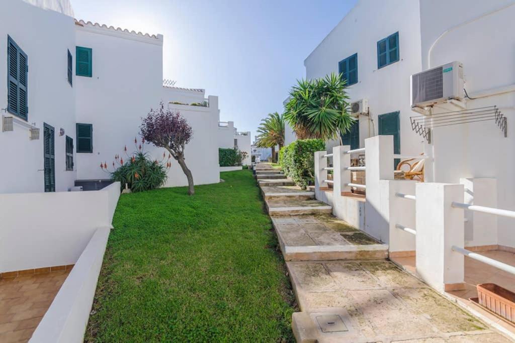 Happy Menorca apartamento duplex ,piscina,aire acondicionado,wiffi Port d'Addaia Esterno foto