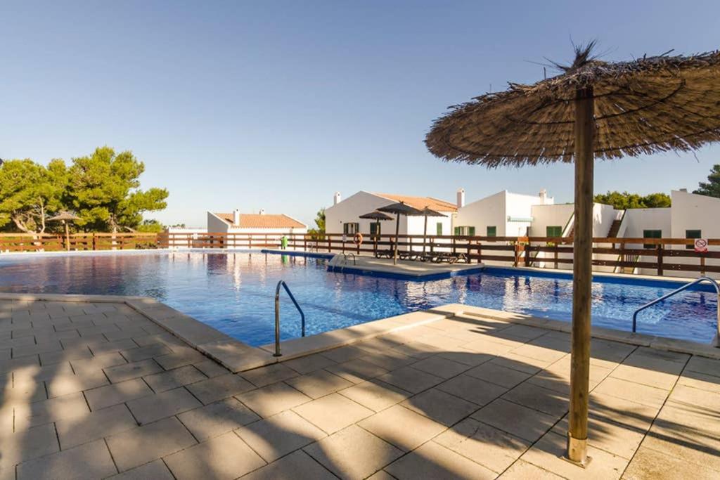 Happy Menorca apartamento duplex ,piscina,aire acondicionado,wiffi Port d'Addaia Esterno foto